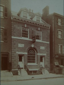 The Public Baths Association oversaw the construction of six public bathhouses throughout Philadelphia, including the Wood Street Bathhouse shown here, starting in 1895. (Historical Society of Pennsylvania) 