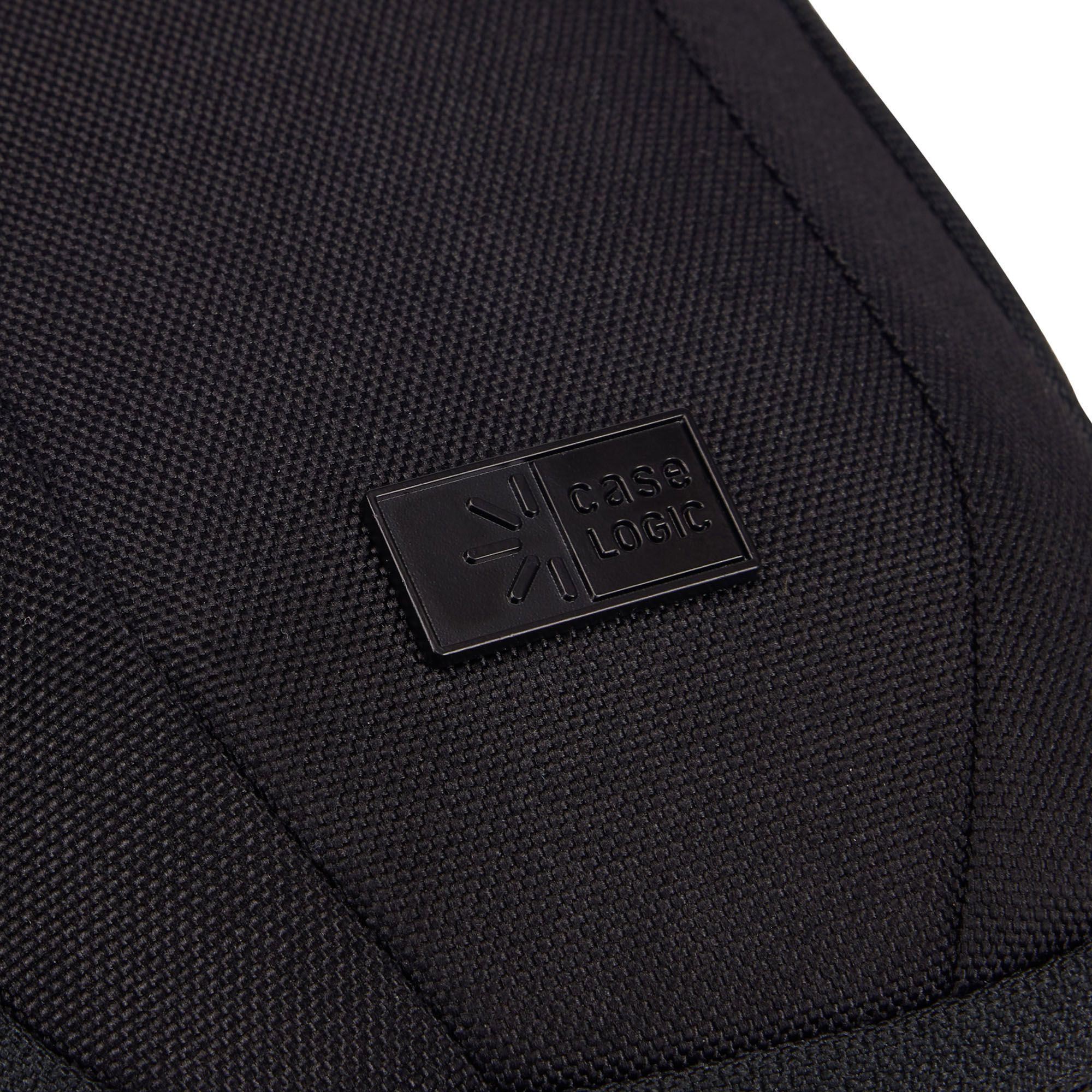 Case Logic Invigo electronics organization case