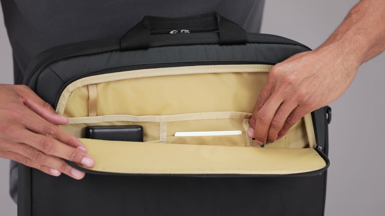 Case Logic Propel 15.6" Attaché video