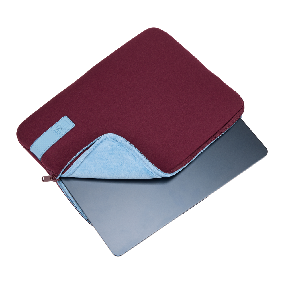 Case Logic Reflect 13" MacBook sleeve